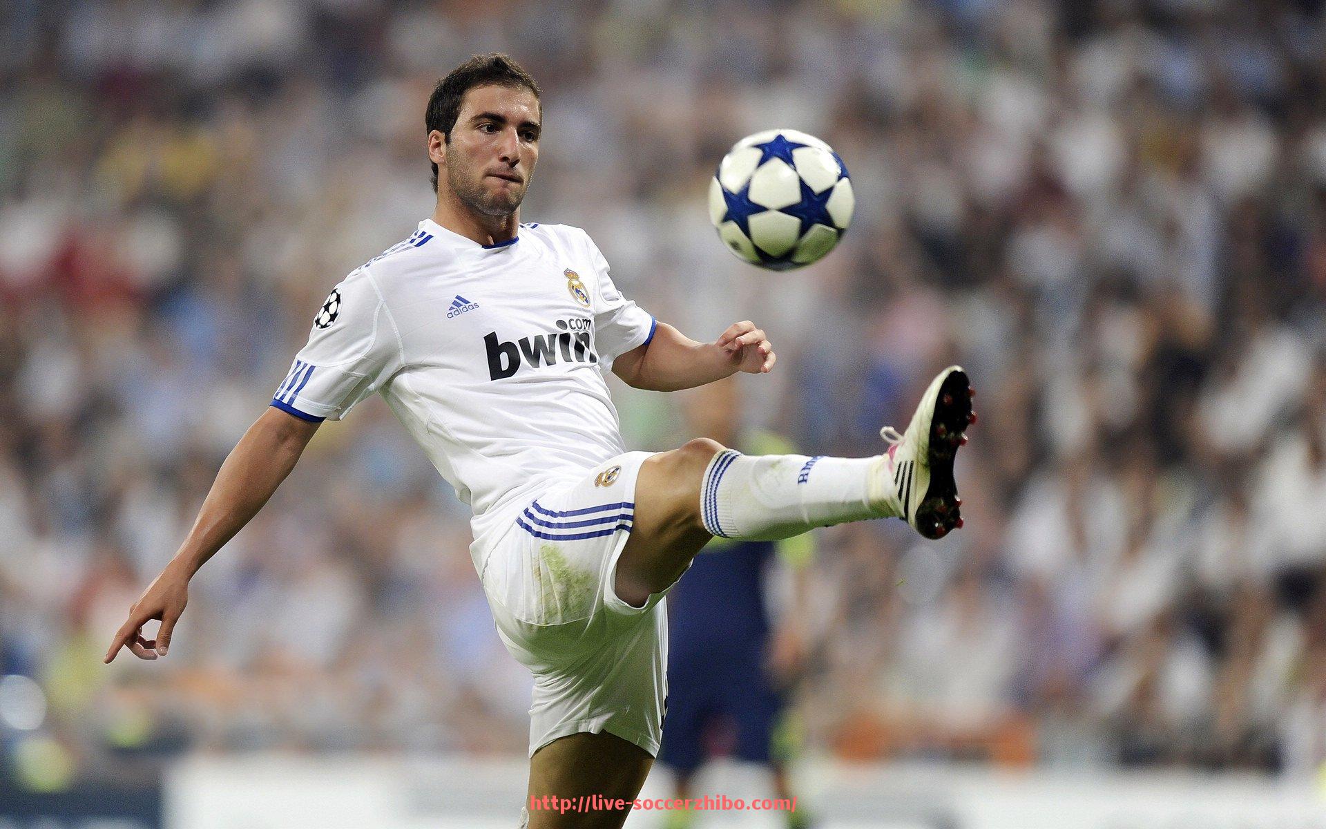 足球直播-家用健身器材推荐与评测:最适合家庭使用的健身设备及其购买建议